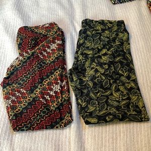 Bundle of 2 LulaRoe leggings Tall and Curvy